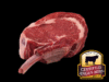Corte de carne Cowboy Certified Angus Beef crudo, con hueso, ideal para parrilladas.