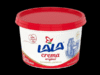 Envase de crema LALA de 426 ml sobre fondo blanco, ideal para complementar platillos mexicanos.